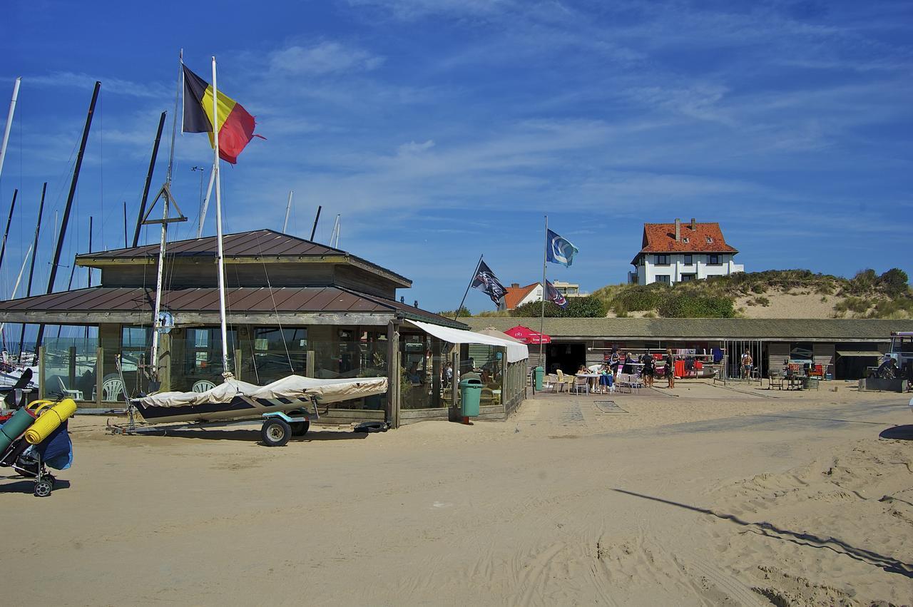 White Princess Koksijde Exterior photo